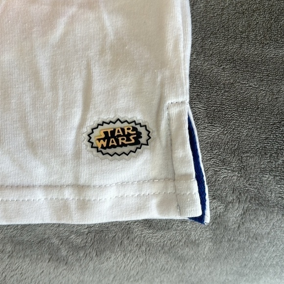 Star Wars Action Figures T-Shirt - Size Large - White, Pink, Blue, Yellow - NWT - Picture 8 of 15